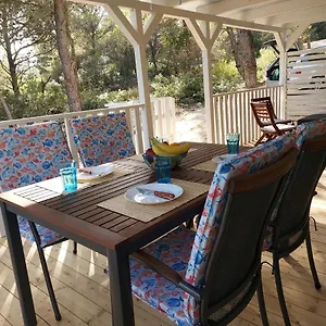 Philomena Mobile Camping Pašman